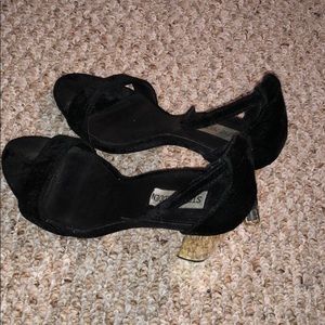 Black thick sandal heel